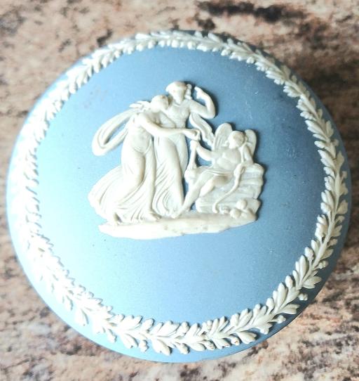  — Vintage Wedgewood  Jasperware Trinket box