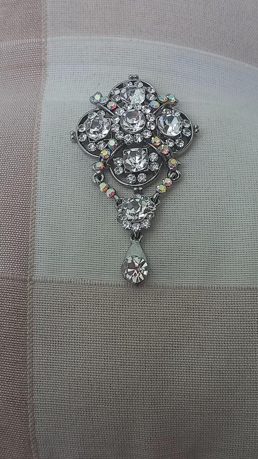  — vintage brooch-generous in size 