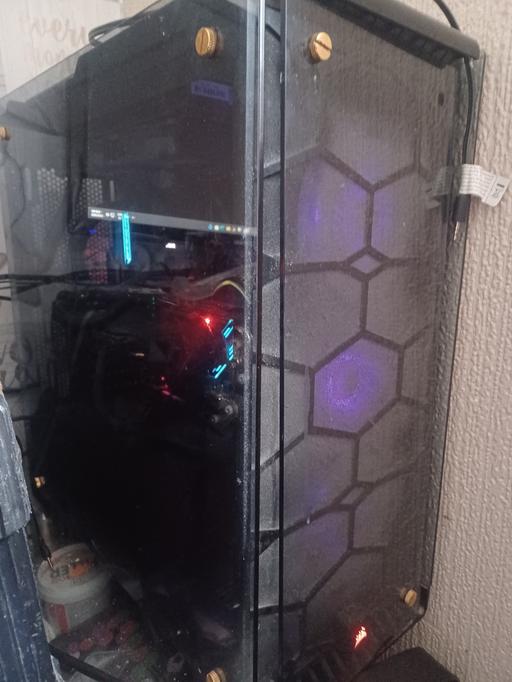  — gaming PC setup