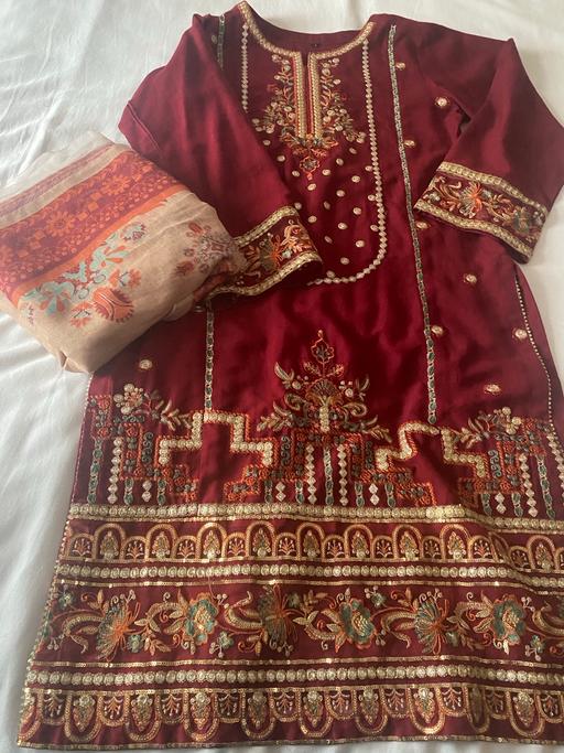  — Medium size ready made suit