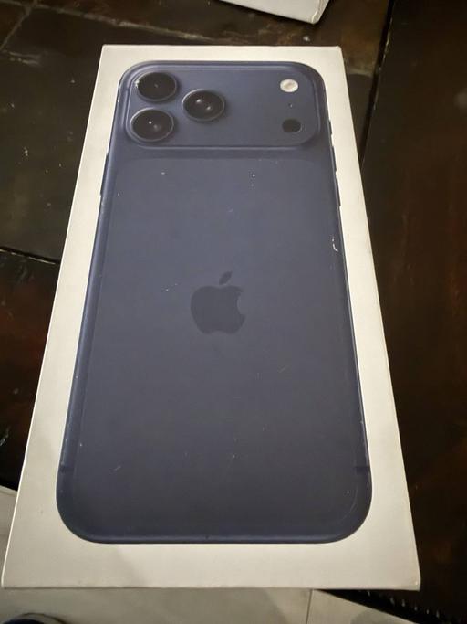  — iPhone 17 Pro Max 512GB ESim Unlocked Sealed