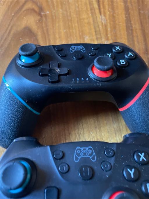  — Wireless controllers x 2 for Switch