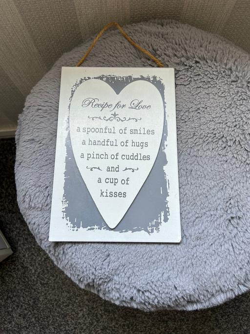  — Kitchen plaque