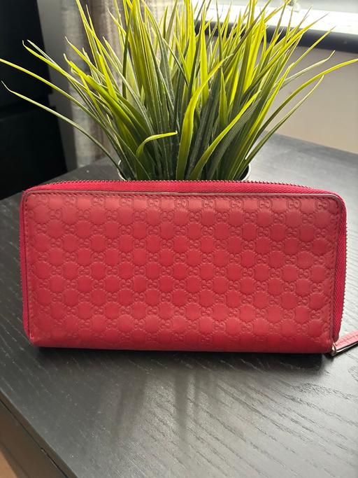  — Genuine Gucci micro guccissima wallet / purse