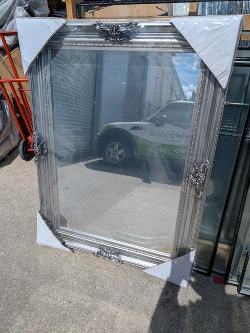 — large mirror