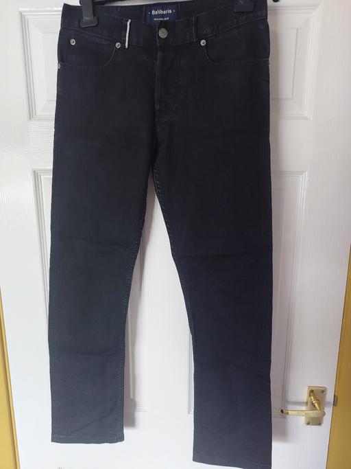  — Mens black jeans size 28W