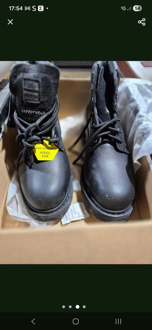  — steel toe cap work boots