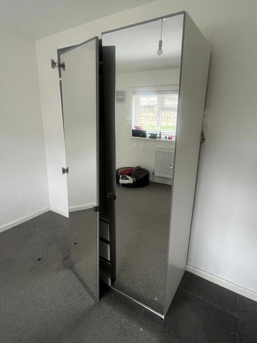  — IKEA pax wardrobe