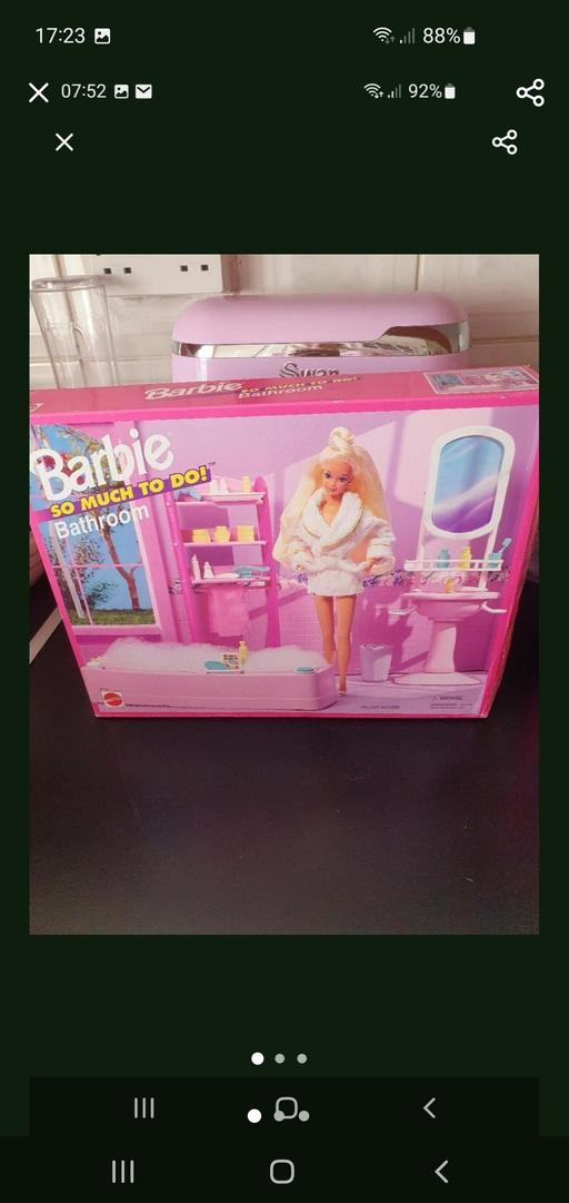  — vintage barbie bathroom furniture set