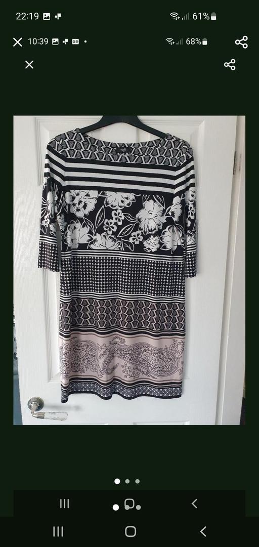  — ladies print dress WALLIS