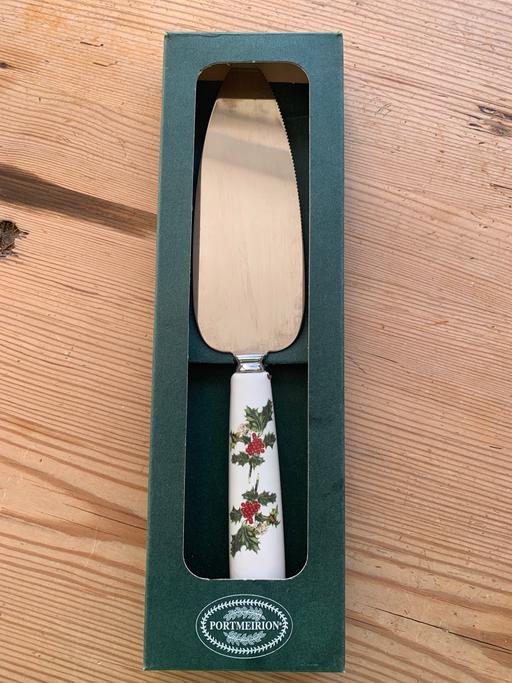  — Portmeirion Holly and Ivy cake slice