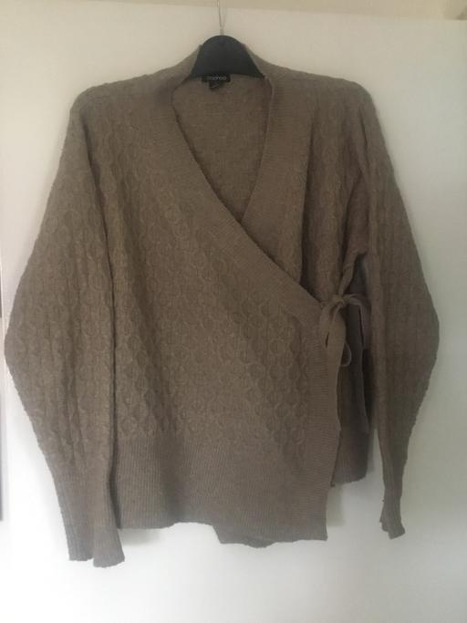  — Boohoo crossover  cardi. Size small