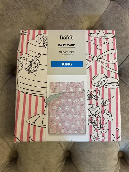  — King Size Sweet Treats Duvet Set