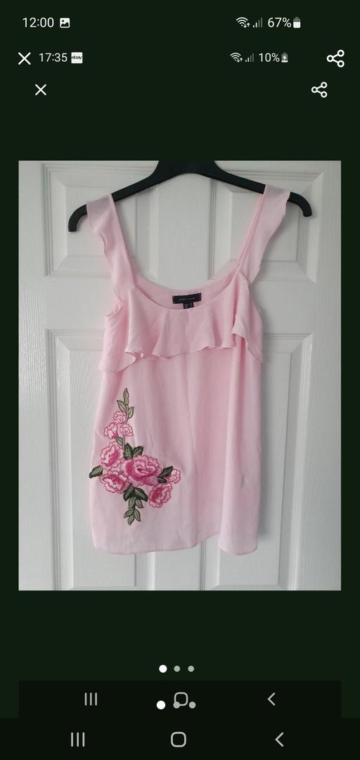  — ladies top