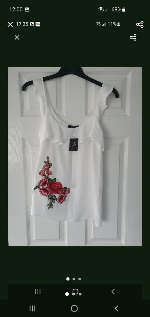  — ladies top NEW