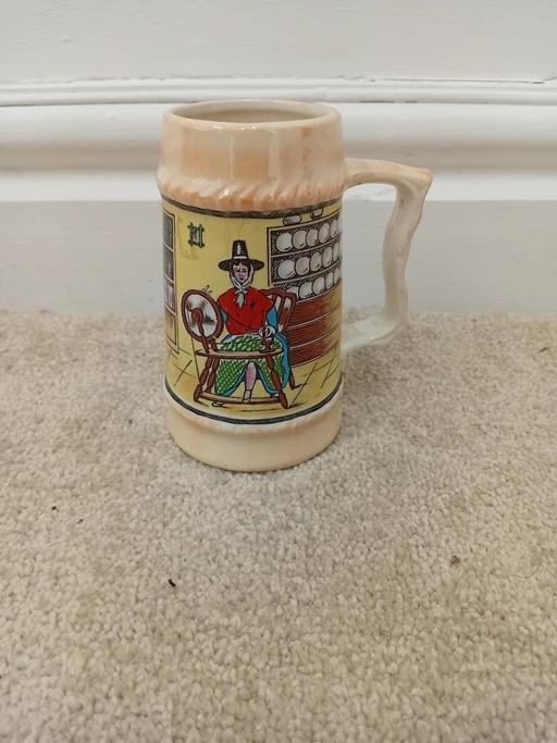  — Art Mug