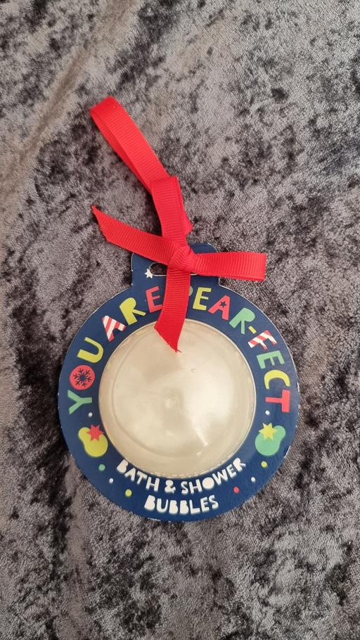  — shower gel
