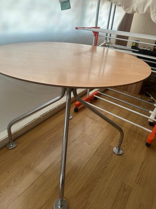  — Price Negotiable - Modern round dining table