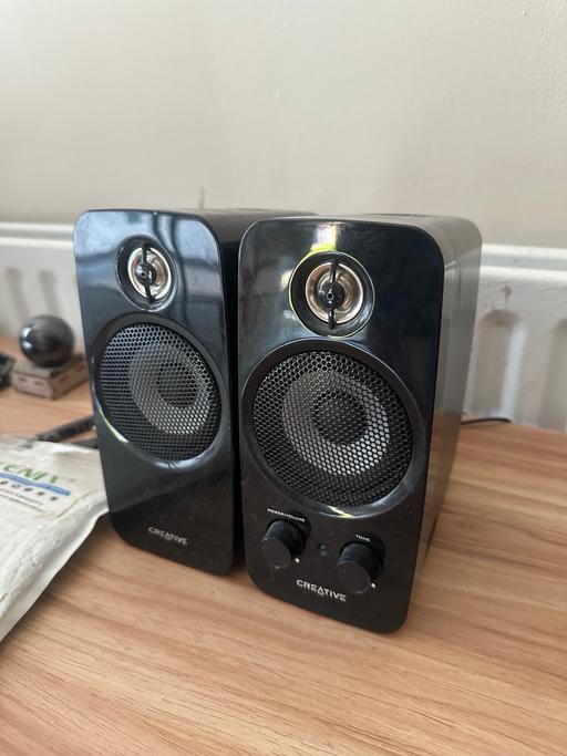  — Creative Inspire T10 Desktop PC Speakers 2.0