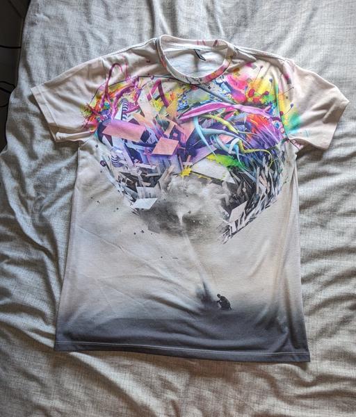  — t-shirt