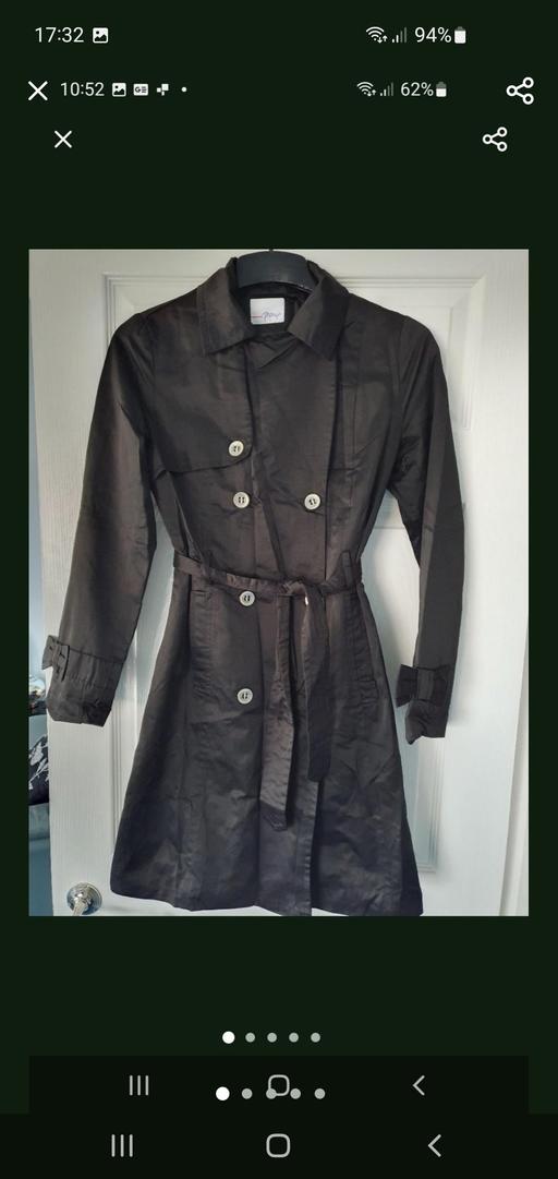  — ladies black coat PAPAYA
