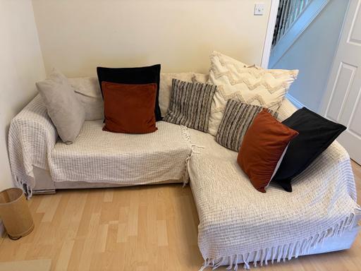  — Corner sofa
