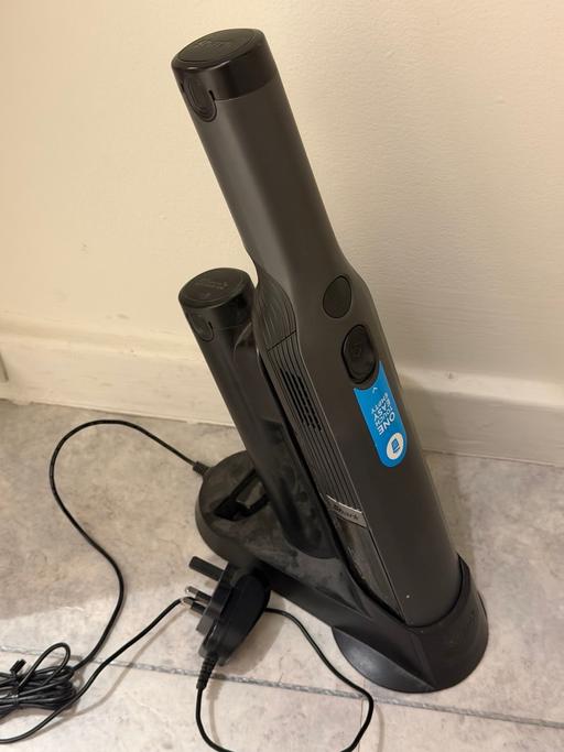 — Shark handheld vacuum