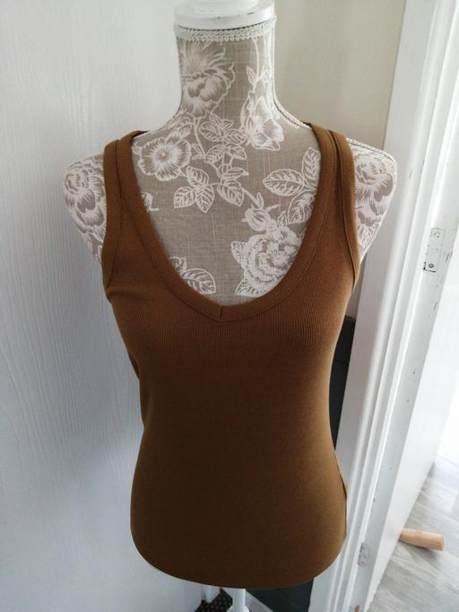  — ladies size *M* (Not Worn) no tags