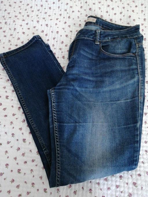  — ladies size *12* Petite