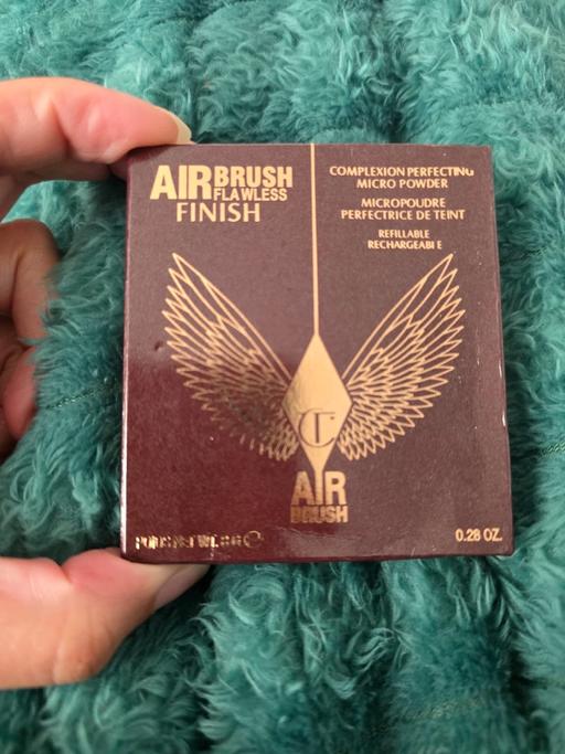  — Charlotte tilbury air brush finish powder