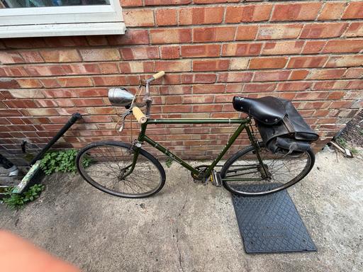  — Hercules balmoral men’s bike