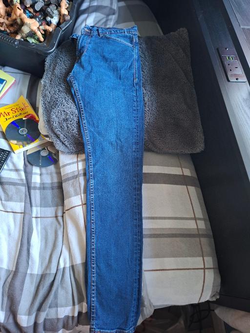  — zara mens jeans