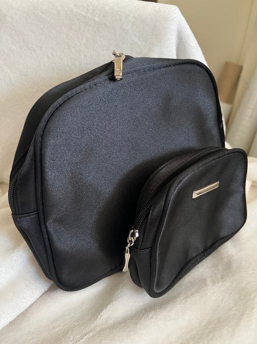 — Make Up & Toiletries Bag ( New )