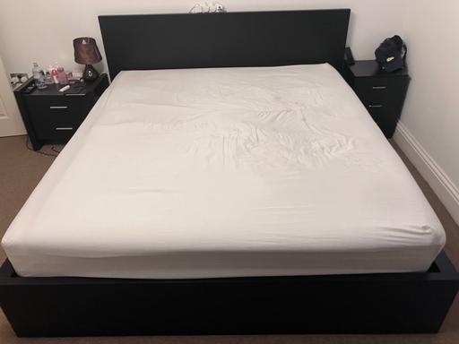  — Bed frame and mattress