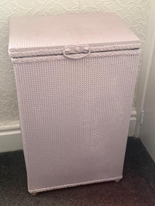  — Storage Box