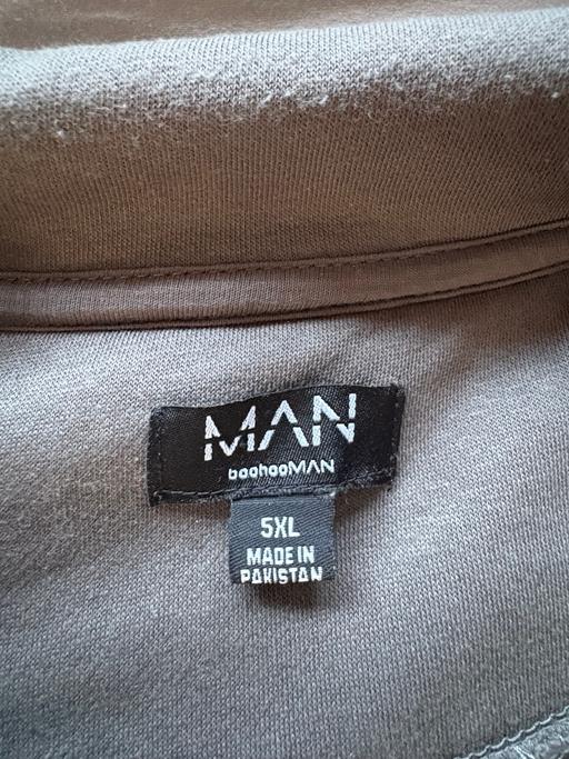  — Men’s Jumper 5xl