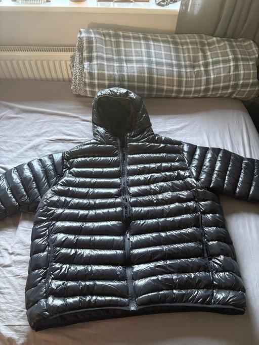  — Men’s Jacket 5xl