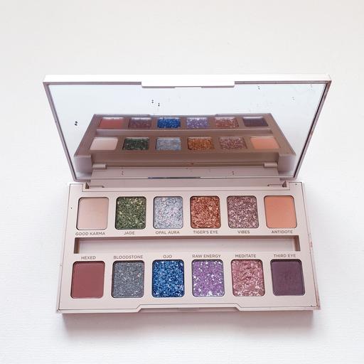  — Urban Decay Stoned Vibes Eyeshadow Palette
