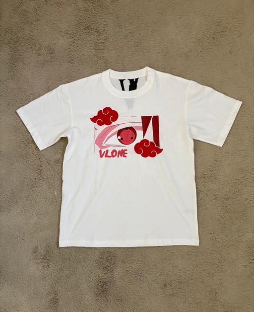  — Vlone white anime print t shirt S