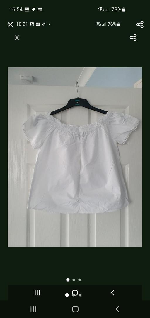  — ladies white top