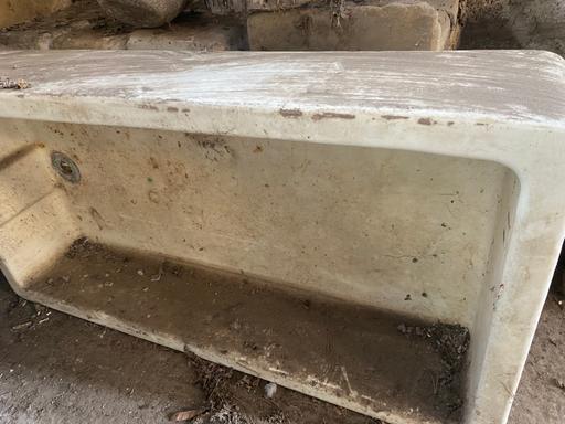  — Large Belfast sink planter.