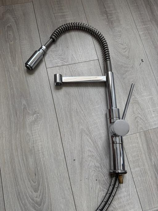  — Chrome kitchen tap
