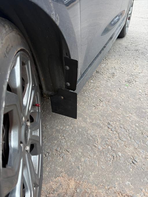  — Ford Fiesta MK8 mudflaps/spash guards