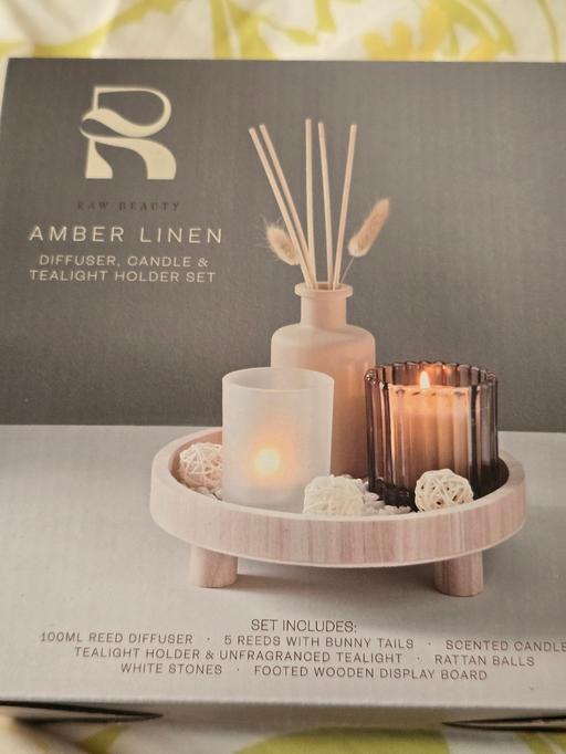  — Amber linen set