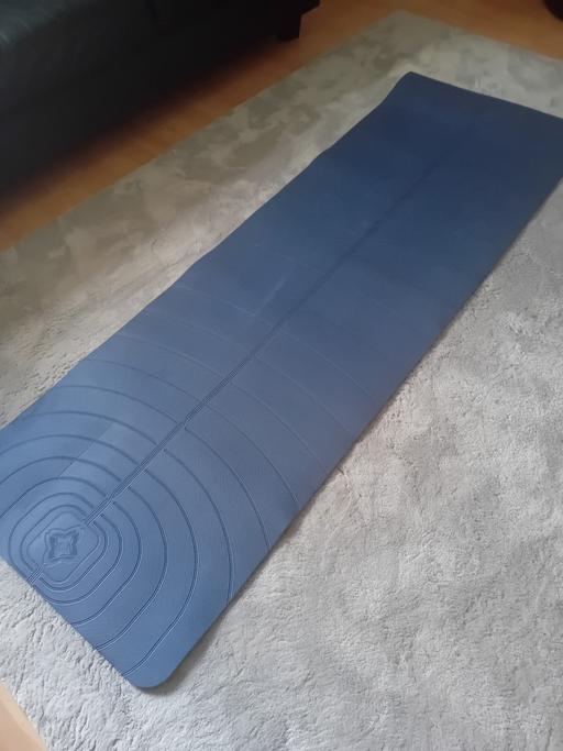  — Yoga mat