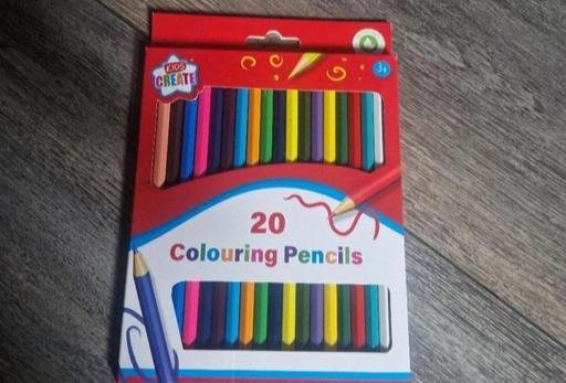  — 20 Colouring Pencils