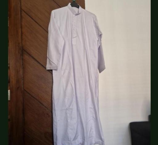  — White Jubbah