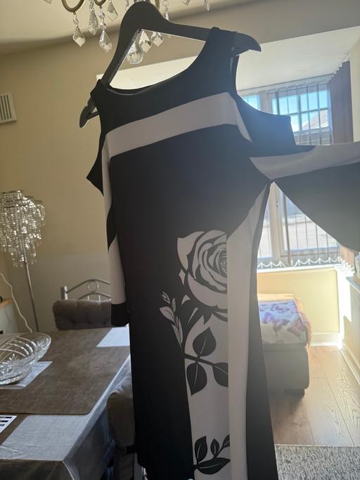  — Rose print, black and white shoulder dress.
