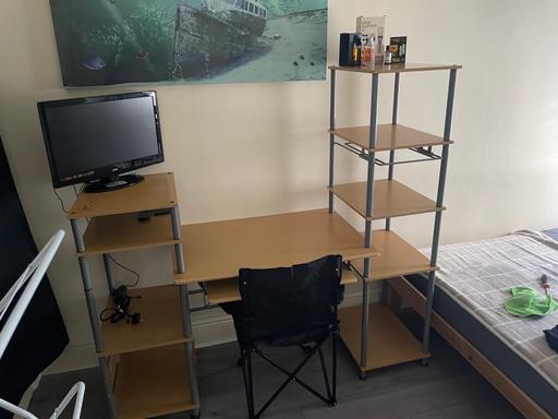  — Computer desk