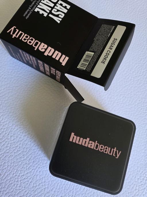  — Huda Beauty Sugar Cookie Easy bake Loose Set